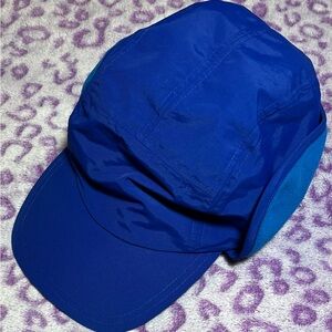 NWT Lands’ End Adult Royal Blue Cap with Ear Flaps